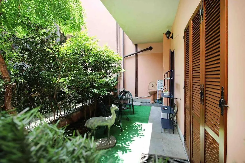 Daire Appartamento Con Giardino Vicino A San Siro Milano İtalya